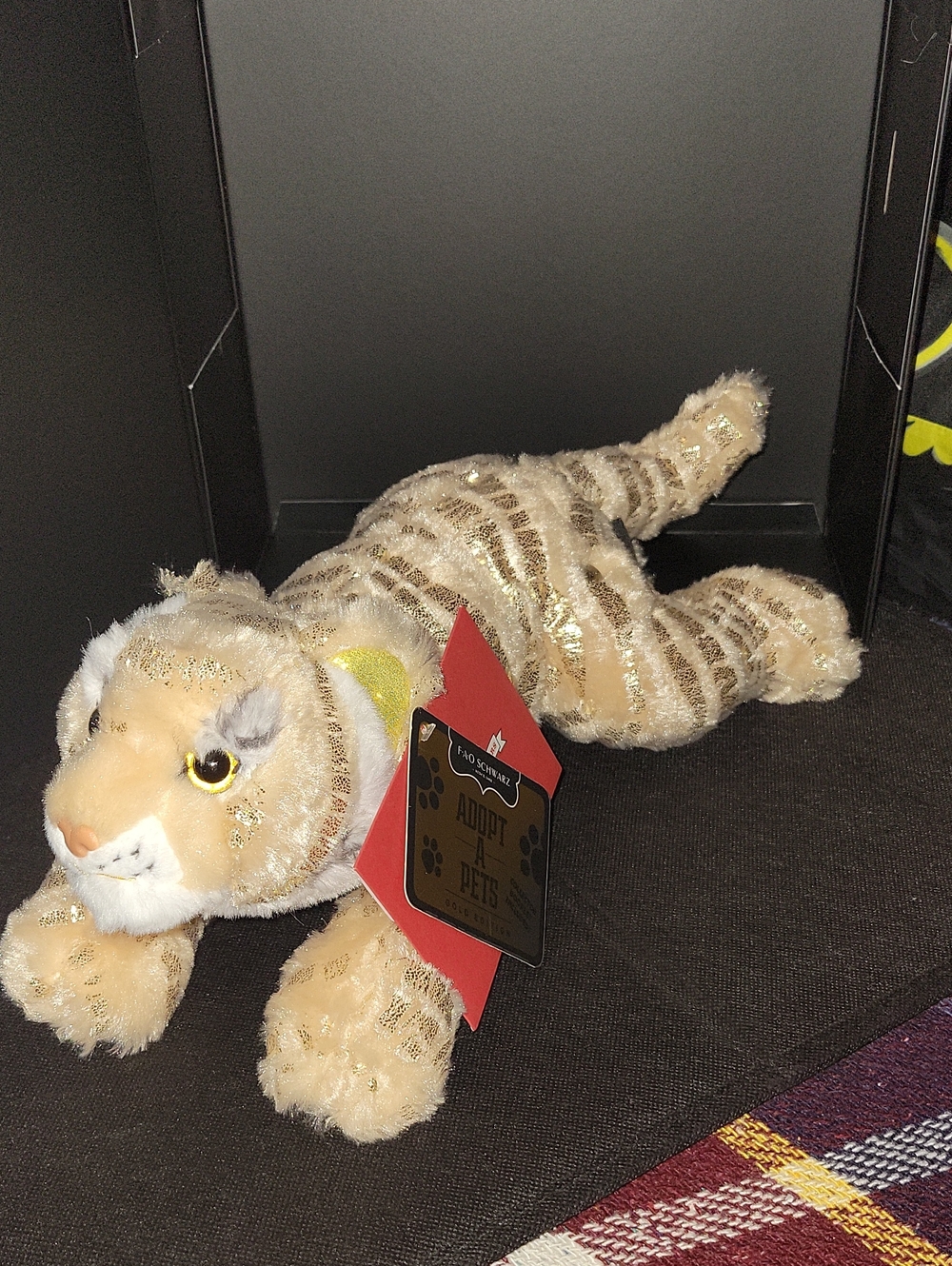 FAO Schwarz "Adopt a Pet" Lying Tiger Plush Gold Edition (NWT)